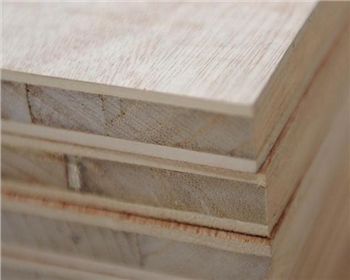 據(jù)調(diào)查有細(xì)木工板上黑榜，板材采購(gòu)需謹(jǐn)慎